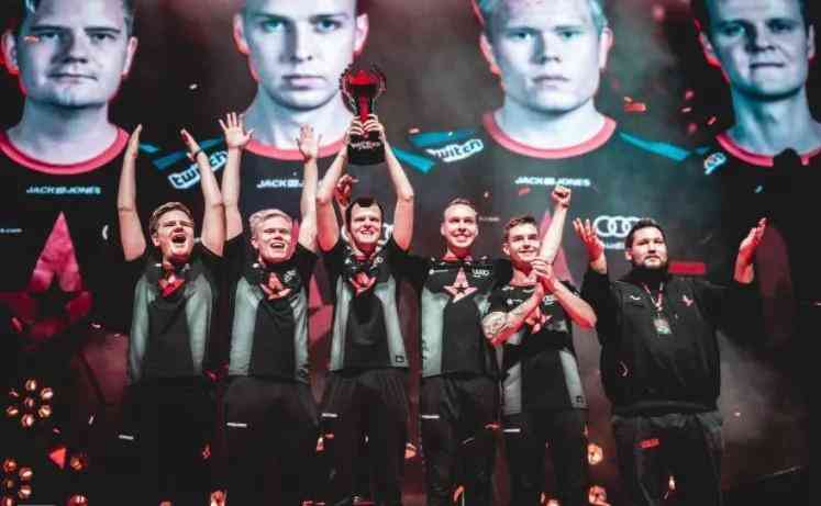 代篮球的趋 代篮球的趋