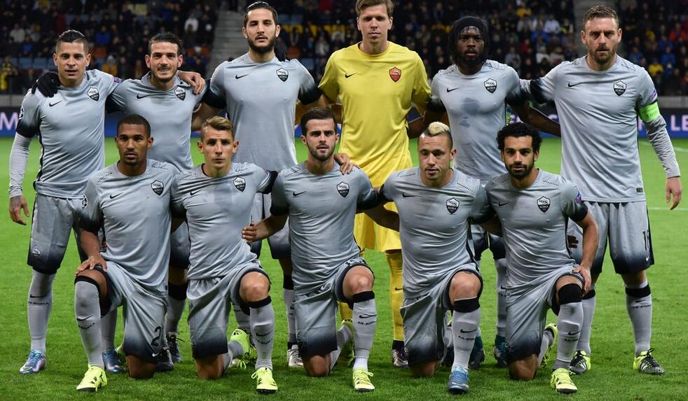 数百场出场 数百场出场