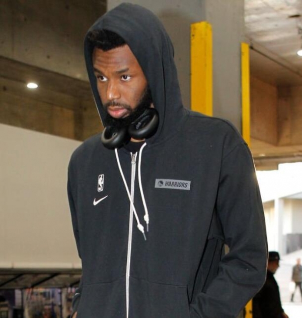 的中距离与 的中距离与